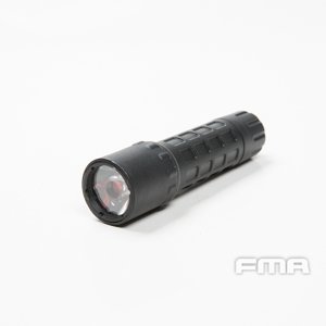 FMA LED taktická svítilna 2020 - černá